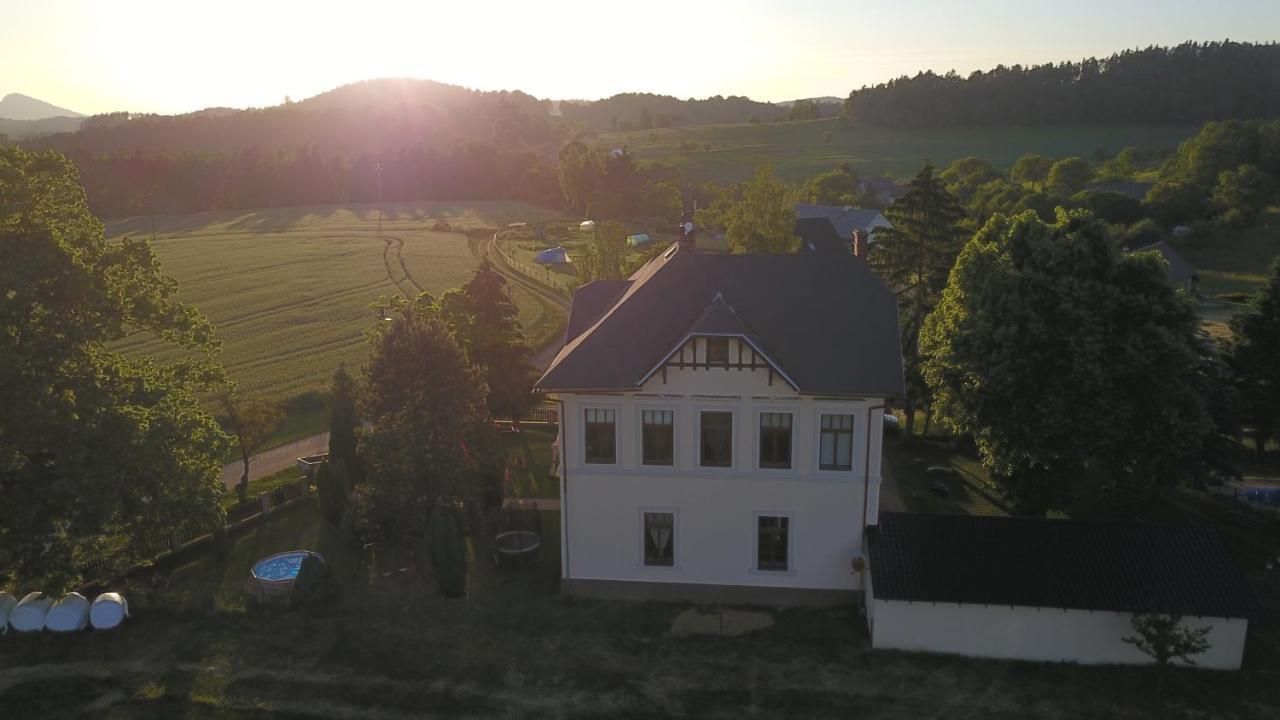 Apartmán Sulcburg Cetenov Exteriér fotografie